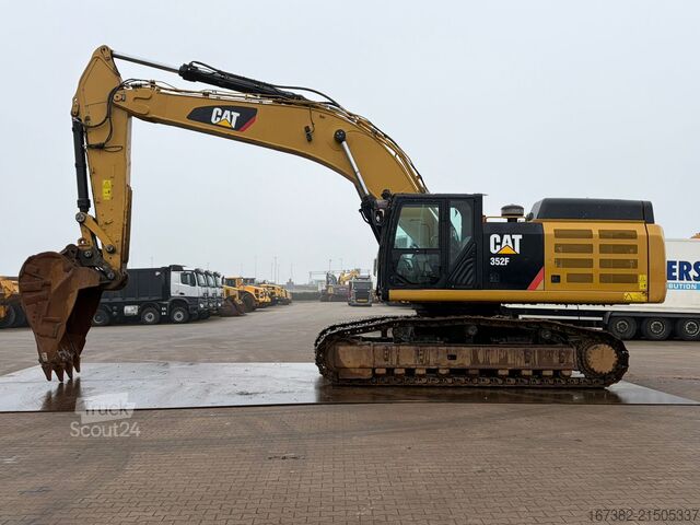 Crawler excavator Caterpillar 352F