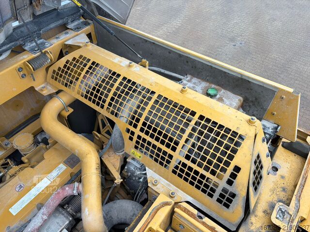 Beltegraver Caterpillar 352F