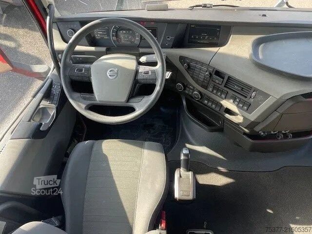 Standard-SZM Volvo FH 420 Globetrotter,Gardner Denver Bulkcompress...