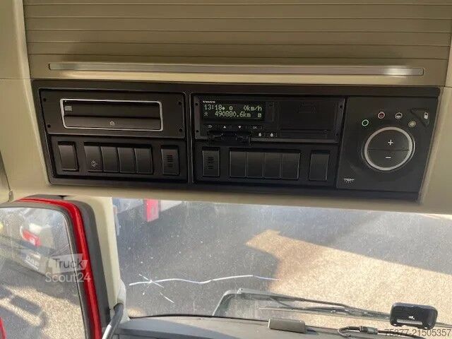 Standard-SZM Volvo FH 420 Globetrotter,Gardner Denver Bulkcompress...