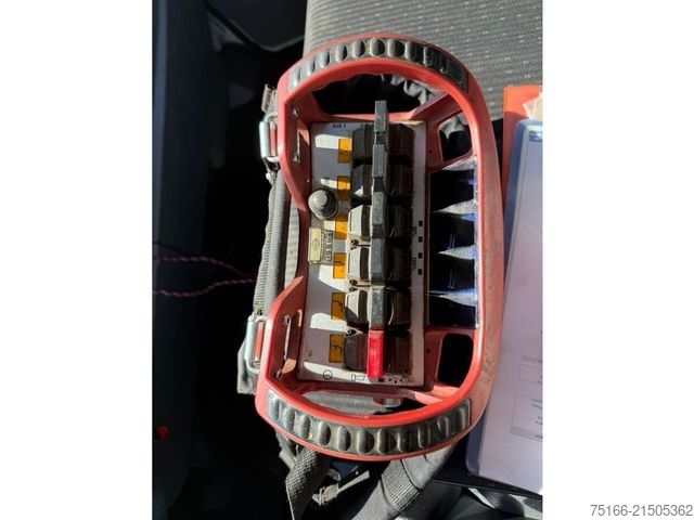 Three-way tipper van FUSO FUSO 7 C 15 K Kipper Meiller KRAN FASSI F40*FUNK