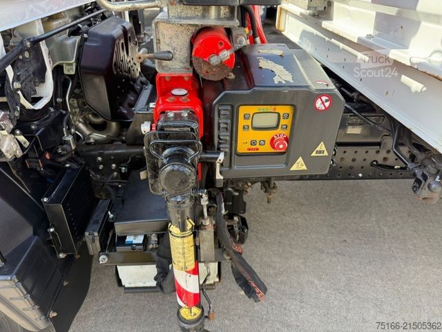 Three-way tipper van FUSO FUSO 7 C 15 K Kipper Meiller KRAN FASSI F40*FUNK