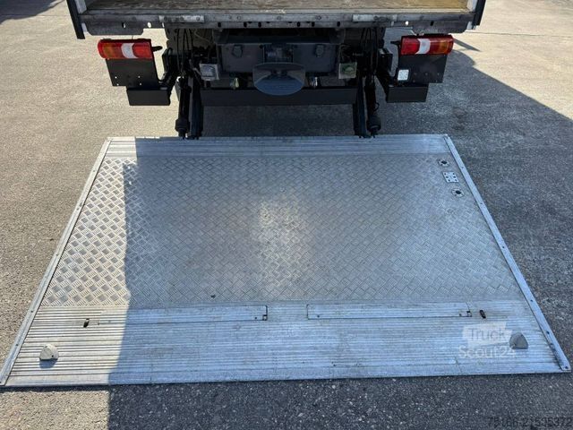 Sandučar MERCEDES-BENZ ATEGO 823 L Koffer 6,10 m LBW 1,5 T* AHK+Klima