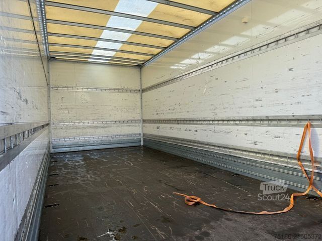 Sandučar MERCEDES-BENZ ATEGO 823 L Koffer 6,10 m LBW 1,5 T* AHK+Klima