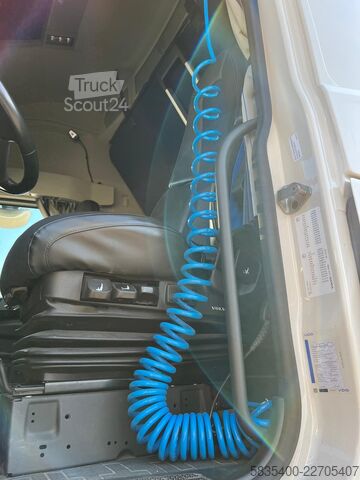 Trattore stradale standard Volvo FH 500 TC