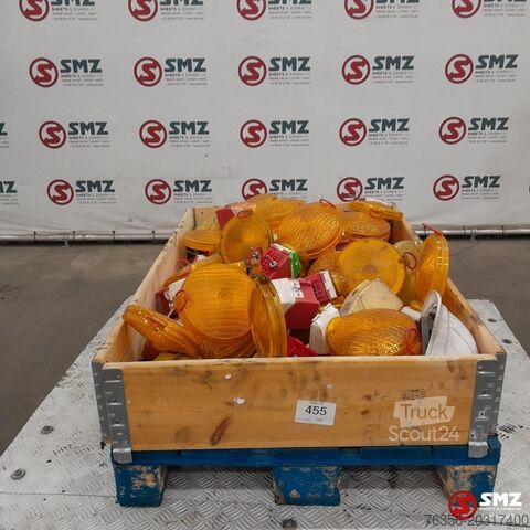 Wiele różnych używanych znaków drogowych Diversen Occ lot diverse verkeerssignalisatie