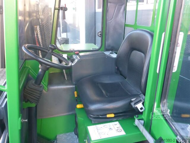 Chariot élévateur multidirectionnel Combilift C3000