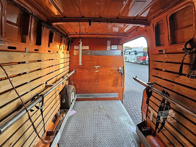 Hochdachkombi MERCEDES-BENZ SPRINTER 310 L1H2 Laadklep Export
