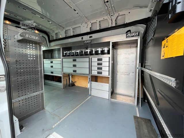 Højt tag varevogn FORD Transit KA/ L2H3/ 125kw/ AC/ Standh./ Werkstatt