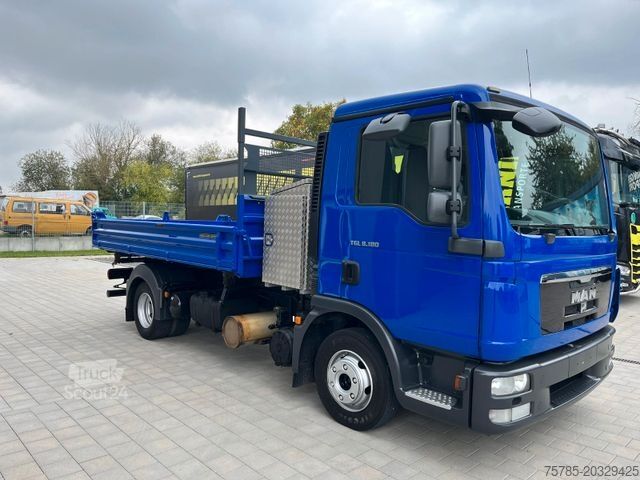 Transporter mit Kipper MAN 8.180