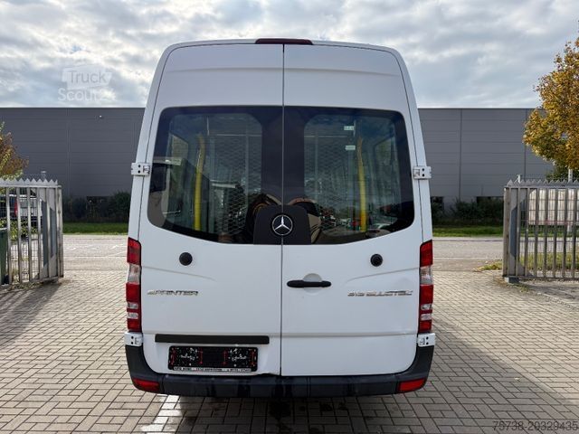 Минибус MERCEDES-BENZ Sprinter 313 CDI Kombi/Rollstuhllift/6-Sitze