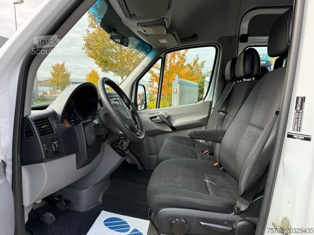 Минибус MERCEDES-BENZ Sprinter 313 CDI Kombi/Rollstuhllift/6-Sitze