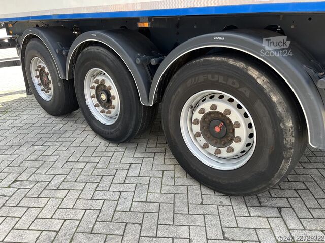 Remorcă cu bandă rulantă Dewagtere N/A Agri 60m3 Liftas