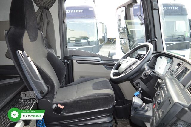 Standardowy ciągnik siodłowy MAN TGX 18.470 GX