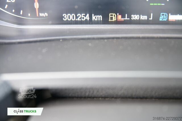 Standardowy ciągnik siodłowy MAN TGX 18.480 GX Adaptive Cruise Control