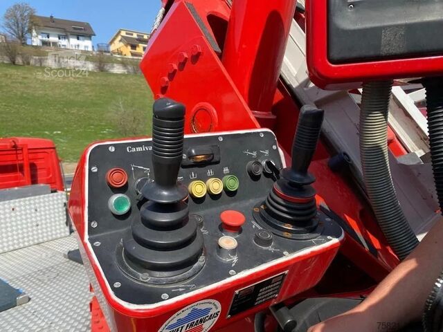 Lyftplattform Mercedes-Benz 1428 F (ONLY 35000 KM ORIGINAL)