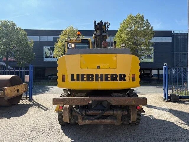 Колесный экскаватор Liebherr A 900 C ZW Litronic