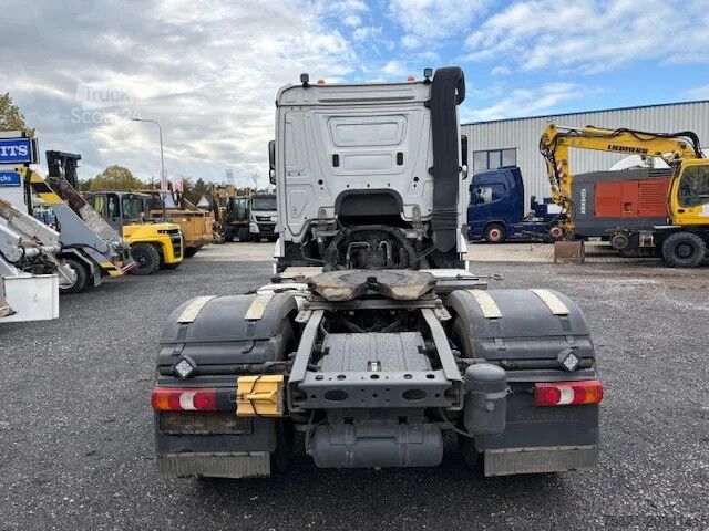 Standaard-SZM Mercedes-Benz Arocs 1843