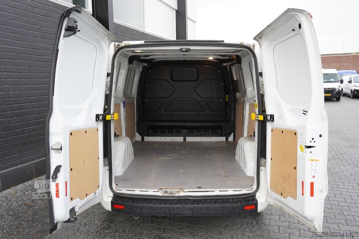 Skříňová dodávka Ford Transit Custom 2.0 TDCI 130PK Automaat EURO 6 -...