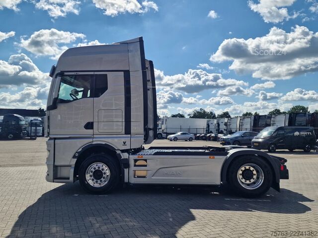 Standaard-SZM MAN TGX 18.560 4x2 - Retarder - Night clima - Full ...