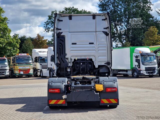 Standaard-SZM MAN TGX 18.560 4x2 - Retarder - Night clima - Full ...