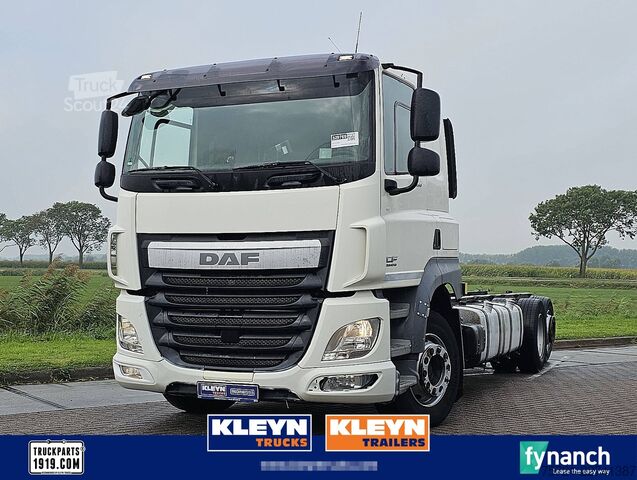 Șasiu cu cabină DAF CF 460 6x2