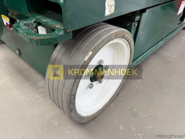 Ascensor cu foarfecă Sky Jack SJ III 4626 Nieuwe Keuring