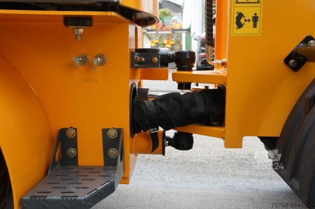 Колісний навантажувач Delta Pro 1060 mit Kubota Diesel & Euro-Aufnahme