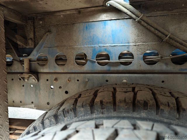 Фургон с краном на шасси грузовика MAN Klaas K28/35 Meter*1500kg*Montagekran*SPS*