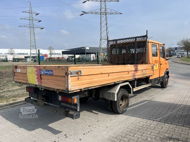 Pick-up bestelwagen Mercedes-Benz 609 D, Manual, Blatt / Blatt, Pritsche