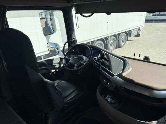 Вантажівка і причіп DAF XG+ 530 FTG 6X2 FULL AIR KOMPLETTZUG , HANGLER TIEFLADER