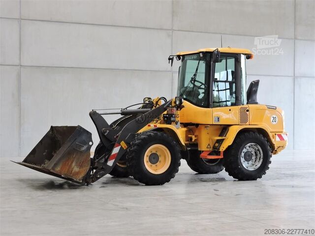 Ładowarka kołowa VOLVO L35G Automatic Greasing
