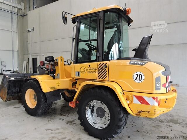 Ładowarka kołowa VOLVO L35G Automatic Greasing