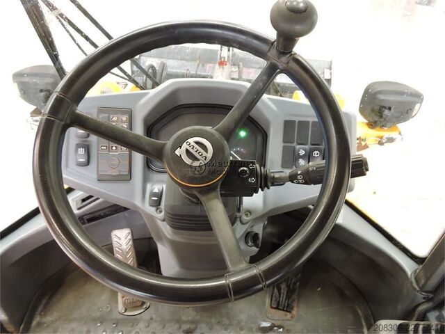 Ładowarka kołowa VOLVO L35G Automatic Greasing