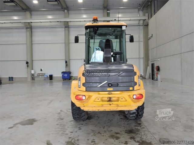 Ładowarka kołowa VOLVO L35G Automatic Greasing