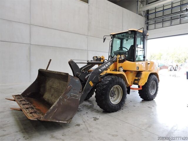 Ładowarka kołowa VOLVO L35G Automatic Greasing