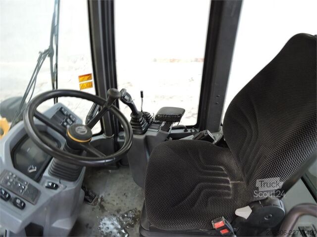 Ładowarka kołowa VOLVO L35G Automatic Greasing