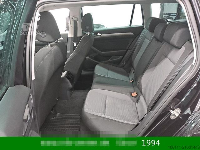 Minibus VW Passat Variant Basis DSG