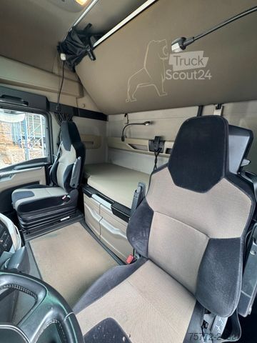 Standard tractor unit MAN TGX XXL 18.510 4X2 LL SA - 223.000km!