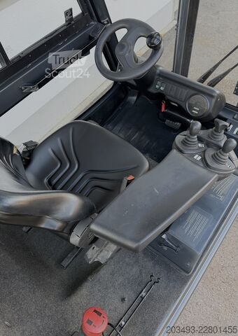 šakinis krautuvas Linde E20-02