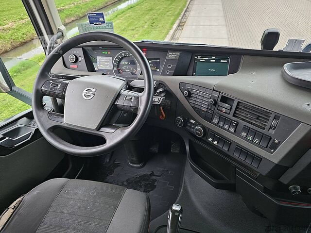 Standard-SZM VOLVO FH 500 6X2 STEER PTO+HYDR.