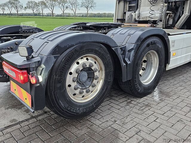 Padrão-SZM VOLVO FH 500 6X2 STEERED PTO+HYDR