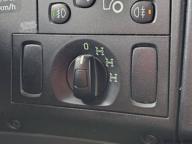 Μεταφορά σε ψύξη/κατάψυξη SCANIA P370 4X4 EXPEDITION TRUCK