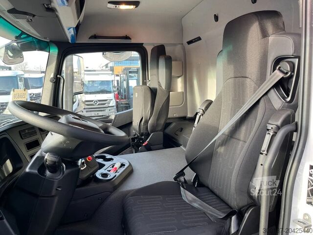 Dekzeil Mercedes-Benz Arocs 3340 A 6x6 Cargo Truck