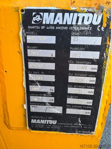 Teleskopický nakladač Manitou MHT860L E3