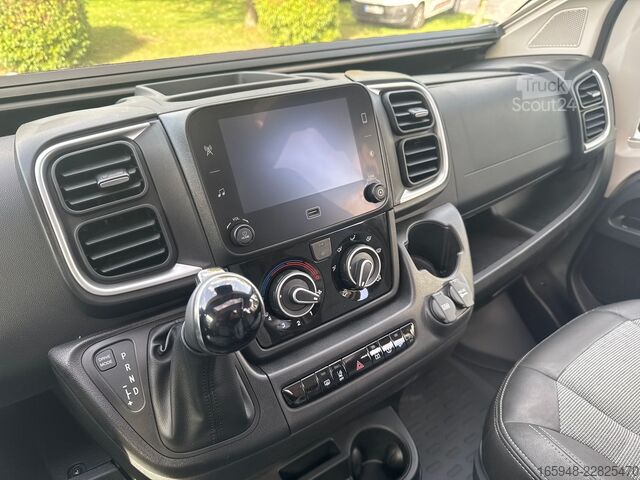 Camping-car ADRIA ADRIA 640 SLB TWIN 60Y JUBILEE