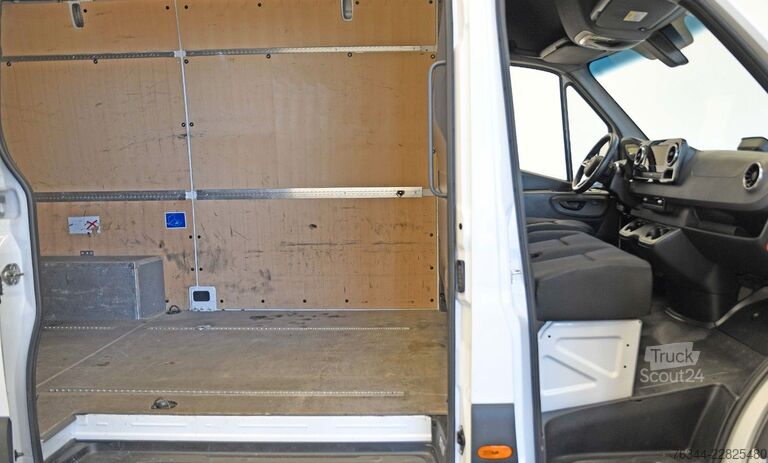 Furgon blaszak MERCEDES-BENZ Sprinter 317 CDI L2H2 Automatik Klima MBUX#T351