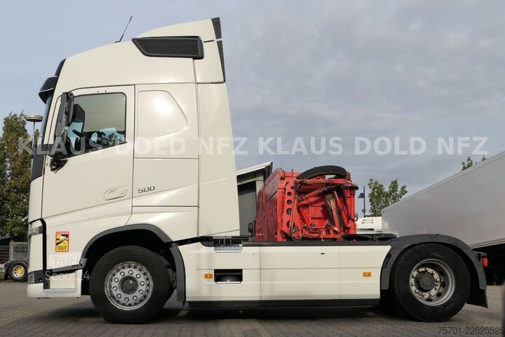 Štandardný ťahač VOLVO FH 500 Globetrotter 2-Tanks Euro 6
