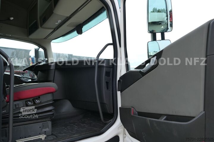 Štandardný ťahač VOLVO FH 500 Globetrotter 2-Tanks Euro 6
