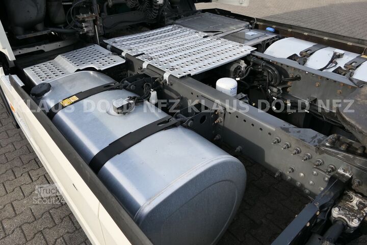 Štandardný ťahač VOLVO FH 500 Globetrotter 2-Tanks Euro 6
